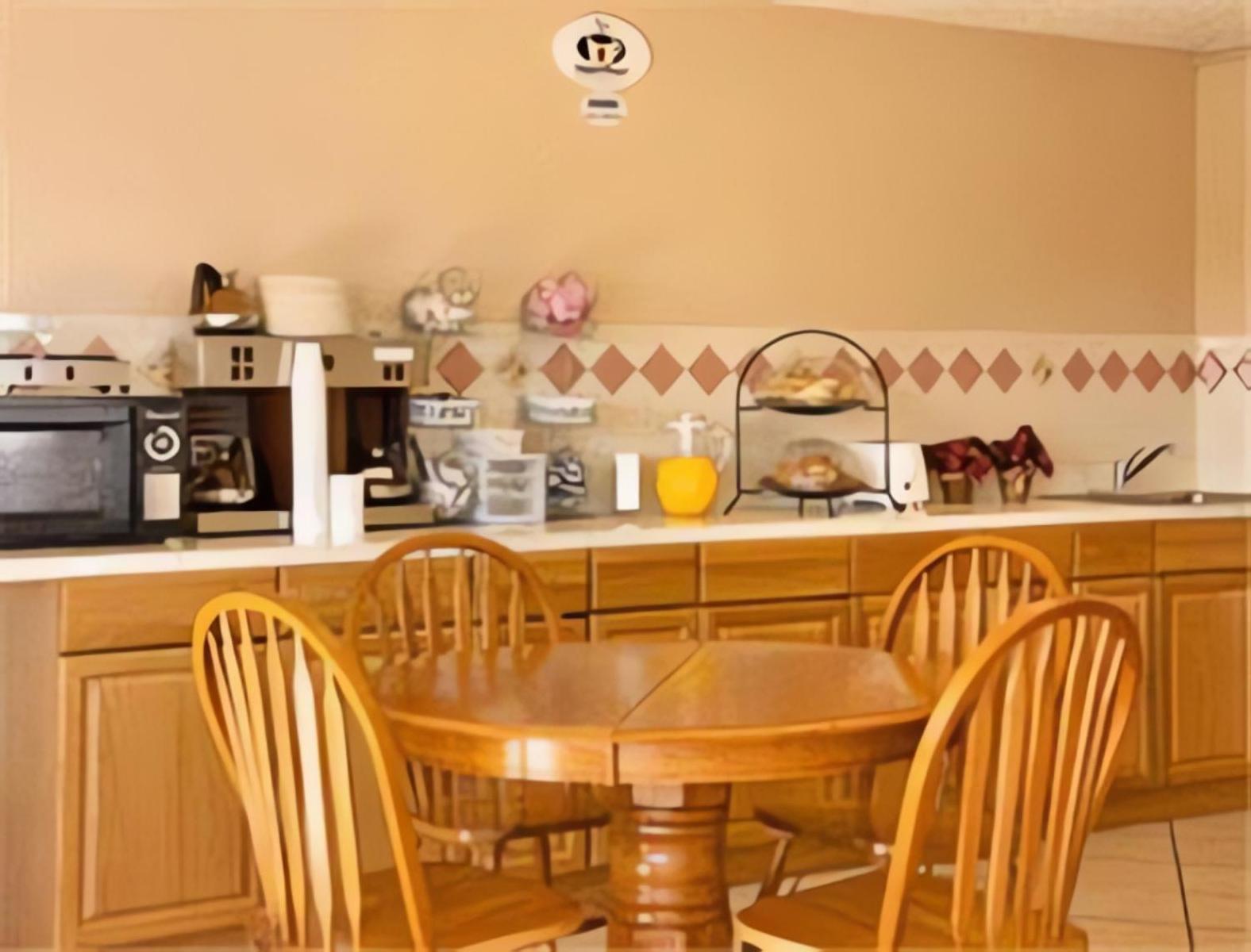 Super 8 By Wyndham Lake Havasu City Εστιατόριο φωτογραφία
