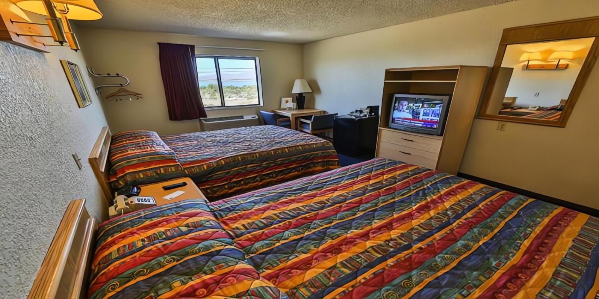 Super 8 By Wyndham Lake Havasu City Εξωτερικό φωτογραφία